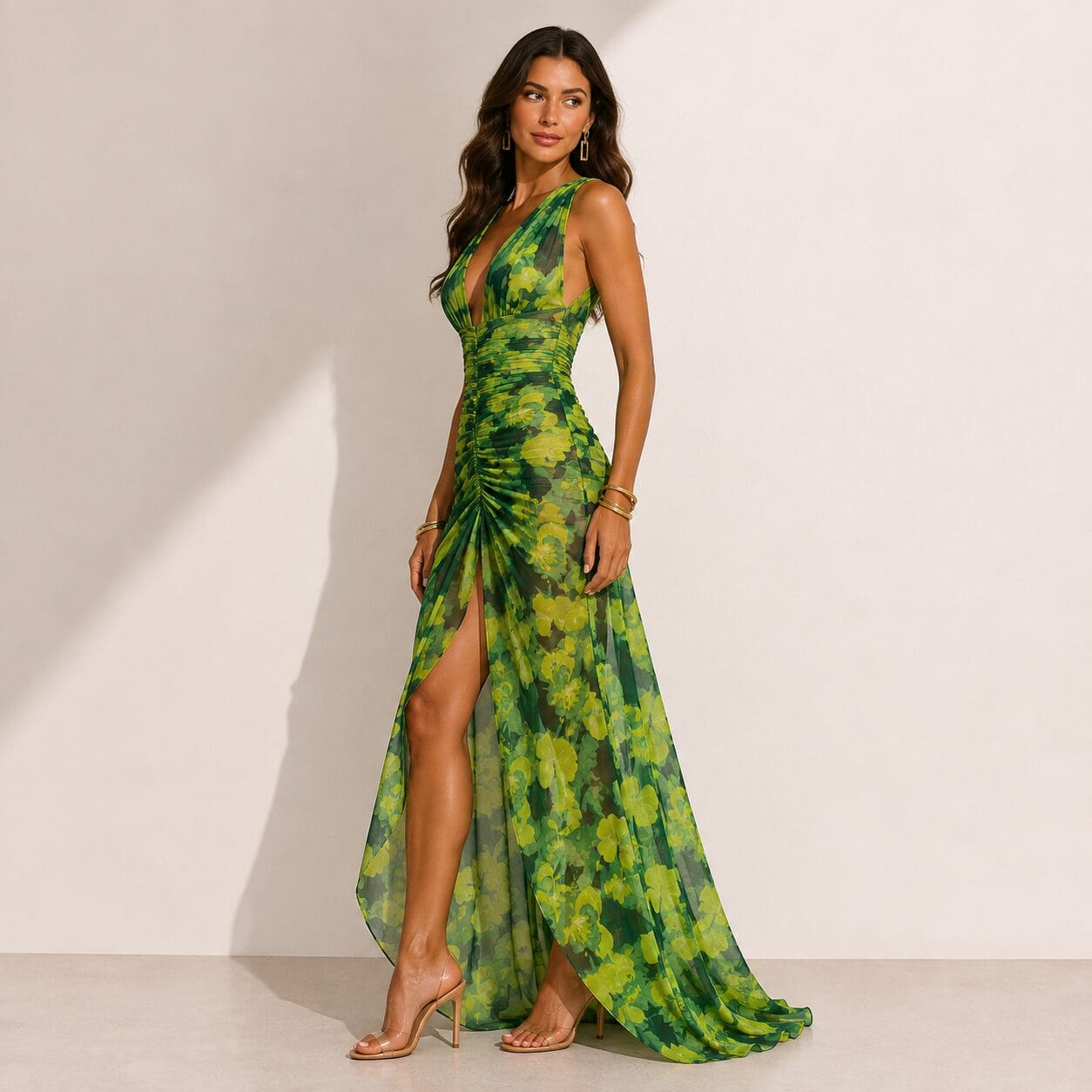 Fiesta Plunge Neck Maxi Dress Green Emerald Fiesta Plunge Neck Maxi Dress Green Emerald